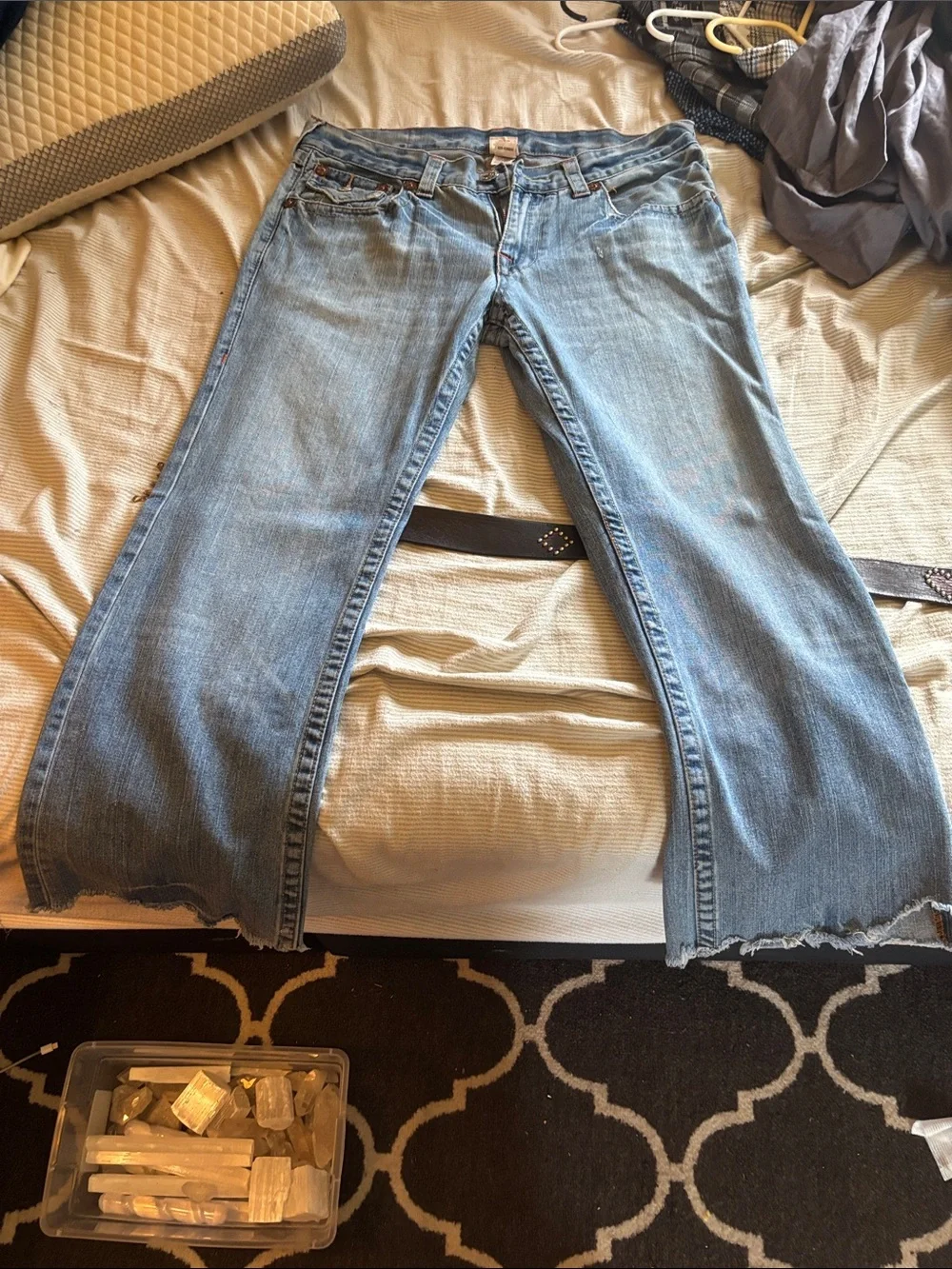 True Religion Embroidered Back-Pocket Jeans - Light Blue